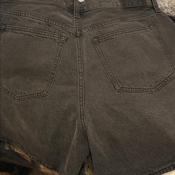 NWT Abercrombie Loose Short High Rise - Picture 5 of 5